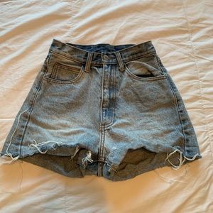 Brandy Melville shorts sz XS